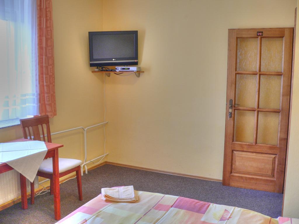 Privat Baja Hotel Liptovský Mikuláš Buitenkant foto